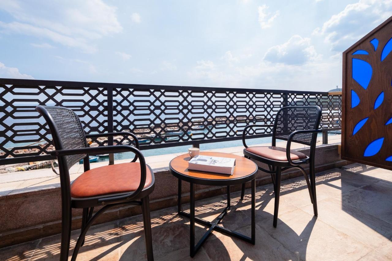 Assos Troy Port Hotel Zewnętrze zdjęcie