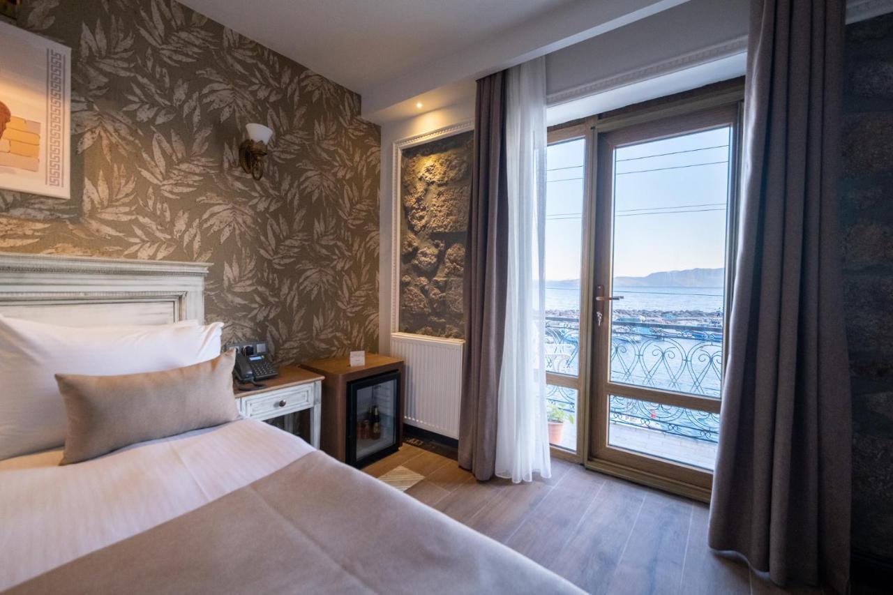 Assos Troy Port Hotel Zewnętrze zdjęcie
